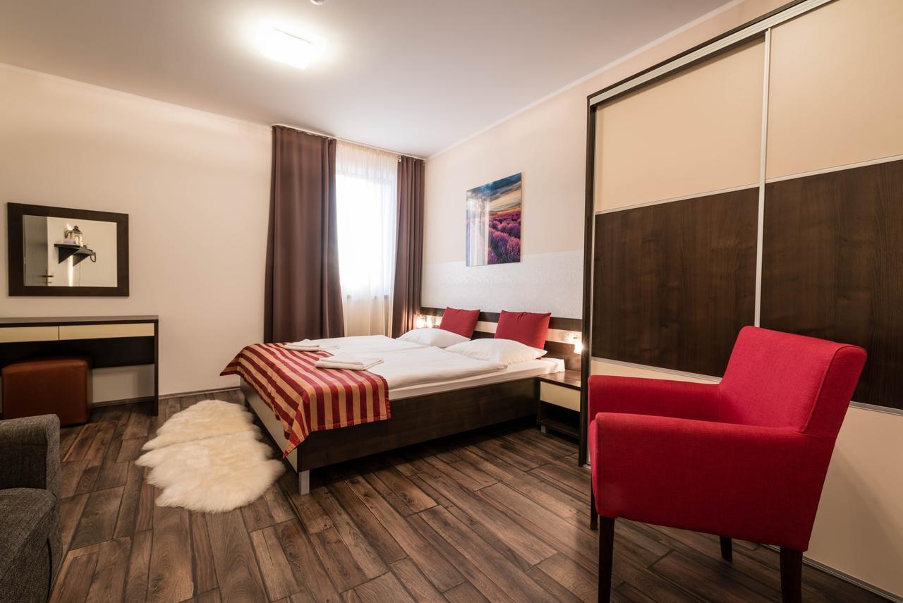 Apartman Mirka - Hotel Luka Bešeňová Kültér fotó